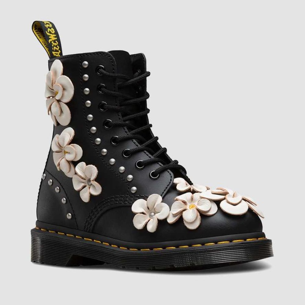 DR. MARTENS NEW SIZE 11US / UK9 1460 PASCAL FLOWER BLACK HYDRO/PINK FLORAL
